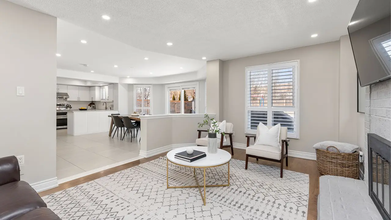 An interior image of a home for sale in Oakville, Ontario, Canada.
