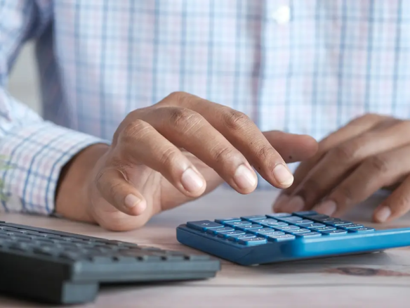 An image of a calculator to help calculate your Oakville real estate closing costs